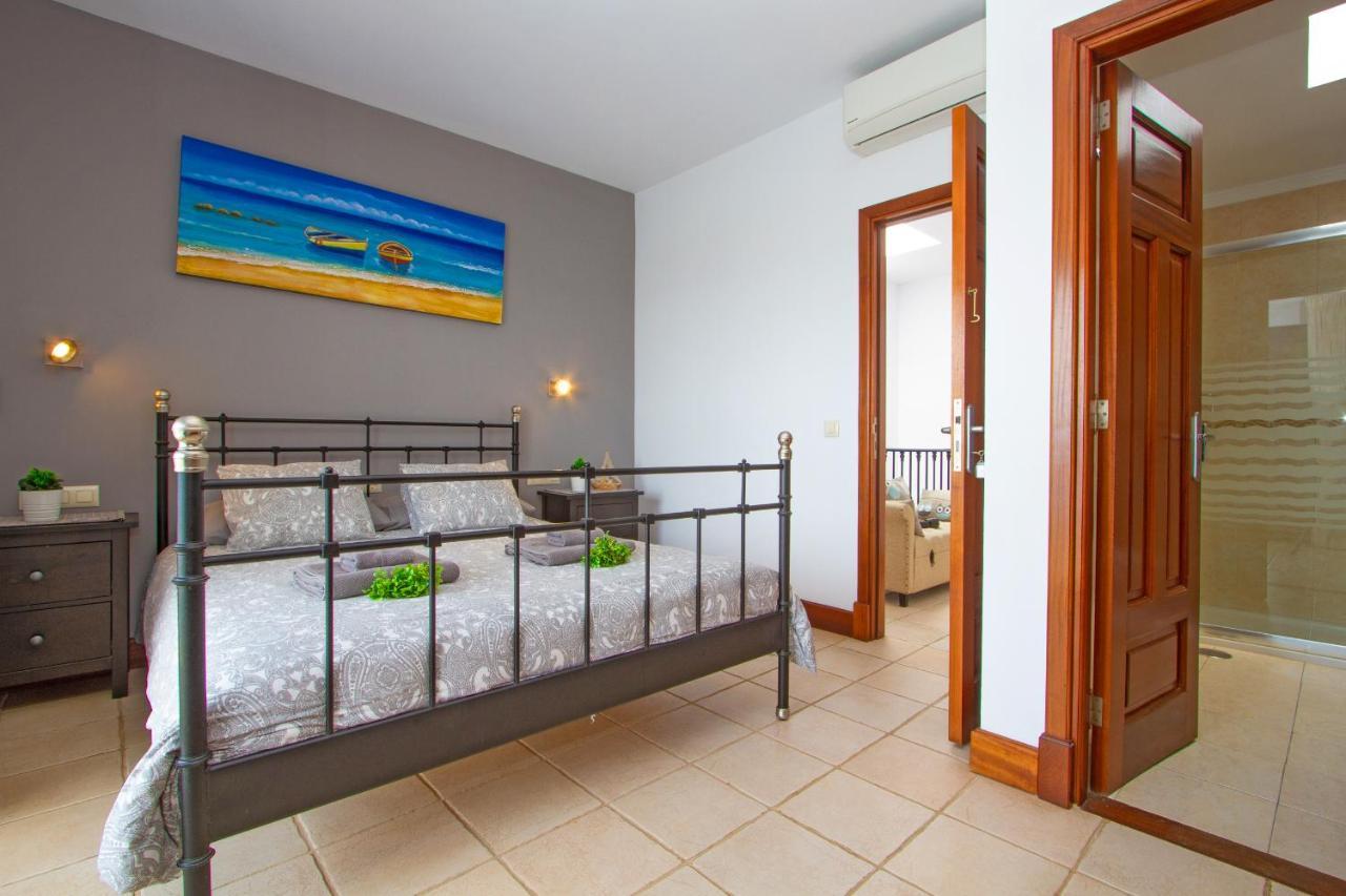 Villa Atlantis à Puerto Calero Extérieur photo